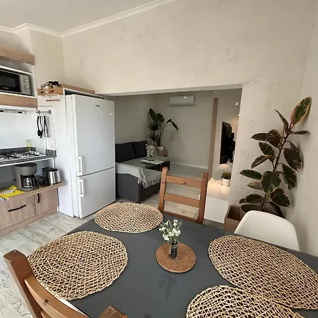 Alex Lara Homestay szállás *