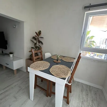 Accommodatie bij particulieren Alex Lara *